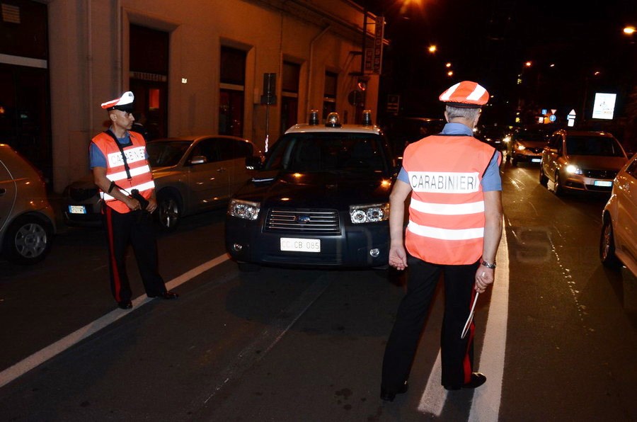 Dodici Patenti Ritirate E 7 Auto Sequestrate I Carabinieri Delle