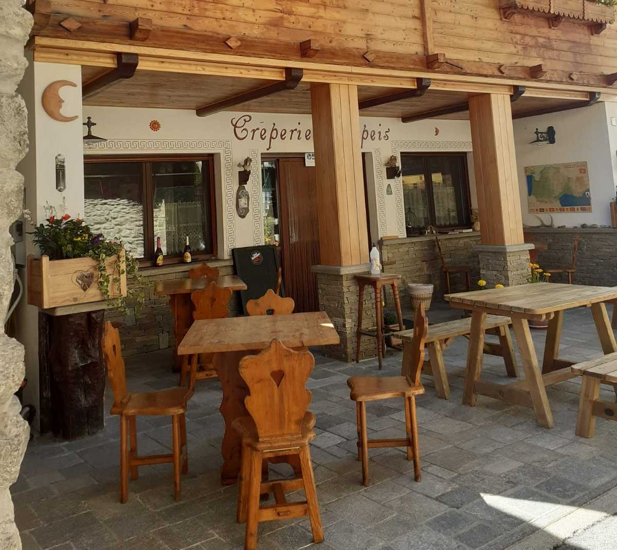 STORIE DI MONTAGNA/42: La piccola storica creperie di montagna