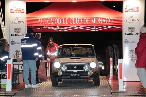 Autobianchi A112 Abarth dei saluzzesi  Enrico e Carlo Merenda  alla ventisettesima edizione del rally di Montecarlo historique