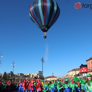 Mondovì: domenica la sfilata di Carnevale, ma senza mongolfiere