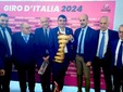 Nella foto, da sinistra, il senatore Bergesio, il sindaco di Fossano Tallone e l'assessore allo Sport della Regione Piemonte Fabrizio Ricca