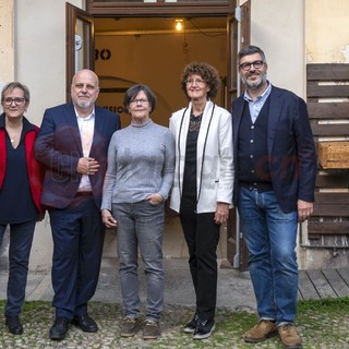 I cinque candidati all'incontro braidese di ieri (fotoservizio Barbara Guazzone)