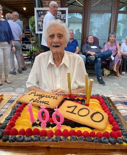 100 anni di nonna Nina: alla Cà Bianca di Roccabruna un compleanno davvero speciale