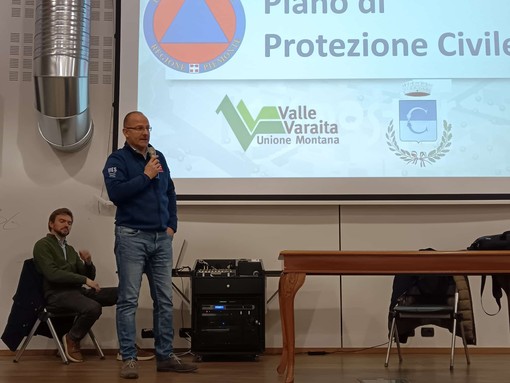 Il sindaco di Costigliole Saluzzo Fabrizio Nasi presenta il piano di Protezione civile del Comune e della valle Varaita