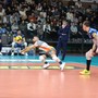 Una difesa del libero Cavaccini durante la partita vinta con Ravenna (Foto Beatrice Bramardi)