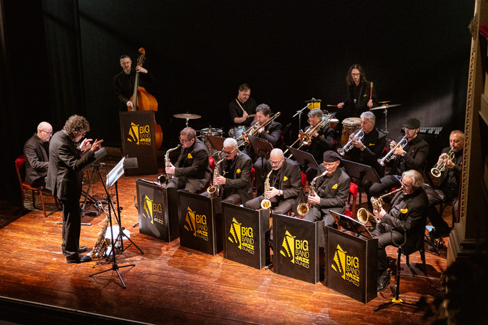 La Big Band Jazz Cuneo e il Maestro Fulvio Chiara alla serata inaugurale del Moncalieri Jazz Festival