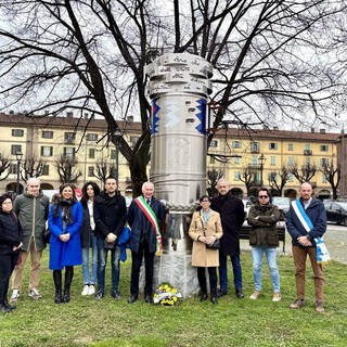 L'omaggio di Saluzzo al Generale Dalla Chiesa, Amedeo Damiano e alle vittime della mafia in piazza Cavour