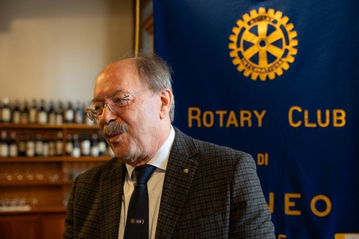 Il dottor Luigi Fontana, presidente del Rotary cuneese