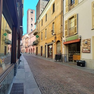 Il locale di via Cavour ad Alba