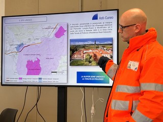 Alcuni momenti del sopralluogo tenuto questa mattina sul cantiere dell'autostrada Asti-Cuneo grazie all'iniziativa di Itinera, Confindustria Piemonte e Confindustria Cuneo