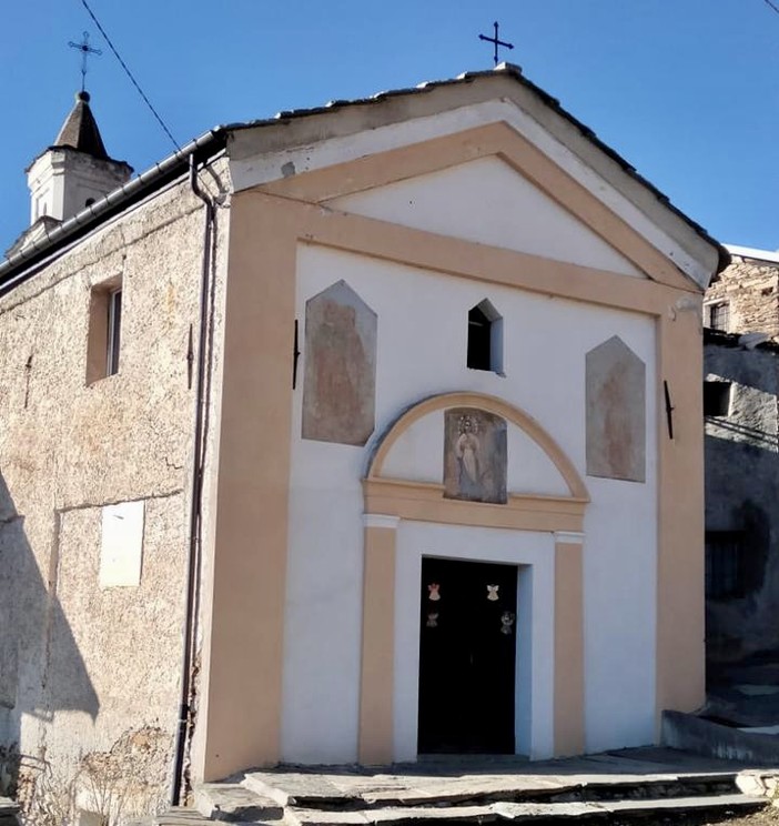 Sparita la chiave della Cappella del Norat a Roccabruna, l'appello di don Marco: &quot;Riconsegnatela&quot;