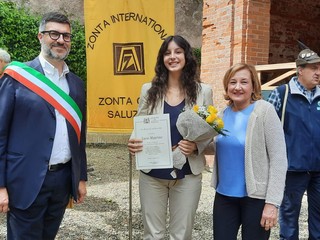 Il premio YWPA di Zonta Saluzzo a Lucia Maurino del liceo Bodoni