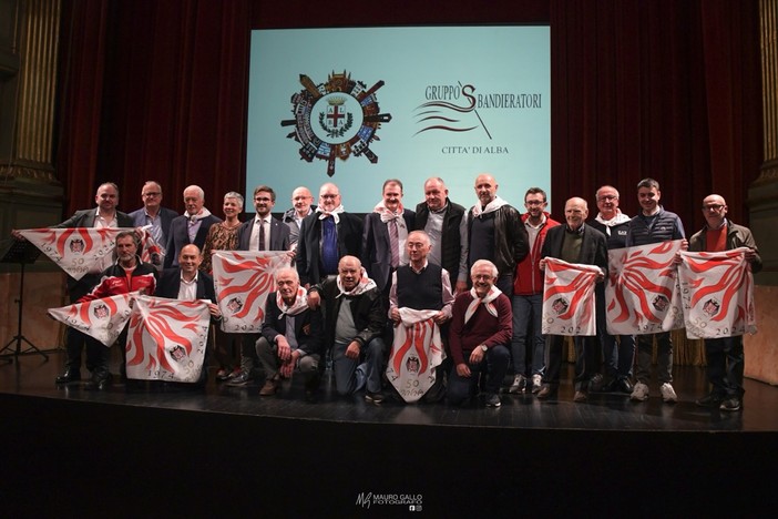 Negli scatti di Mauro Gallo Foto i momenti salienti della serata tenuta ieri al Teatro Sociale di Alba