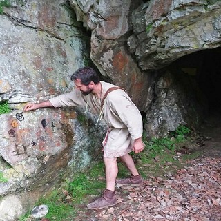 Attività all'ingresso delle Grotte del Bandito