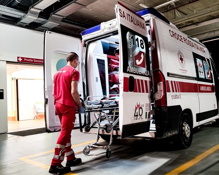 La prima temperatura corporea interna misurata alla ragazza in Pronto soccorso a Verduno era di 41 gradi, comprovante il cosiddetto ‘colpo di calore’