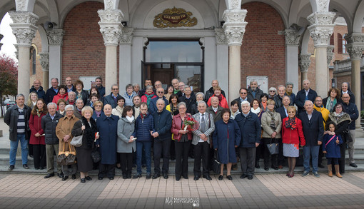 Foto di gruppo per i festeggiati (Foto: Mauro Gallo)