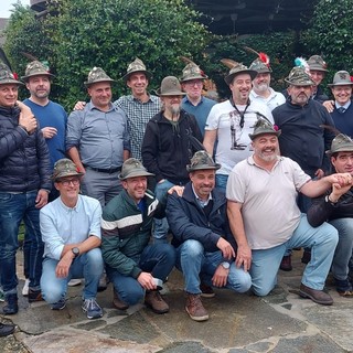 Dopo 30 anni si rivedono gli Alpini del 1993-94 della Caserma Montegrappa di Torino