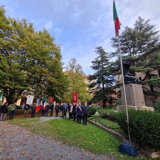 Alcune immagini della cerimonia albese per il IV Novembre e l'anniversario della Libera Repubblica