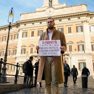 La protesta di Blengino davanti a Montecitorio