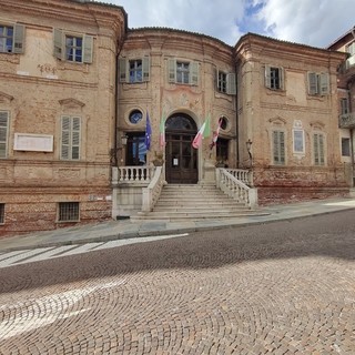 Il municipio di Bra