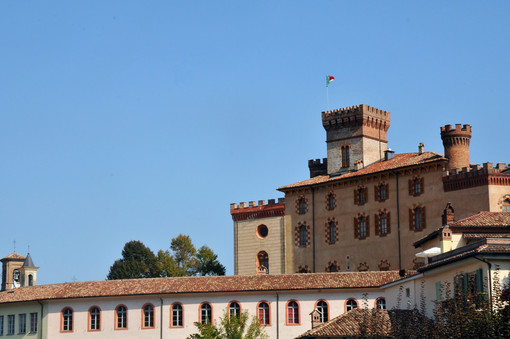 Lo storico castello di Barolo