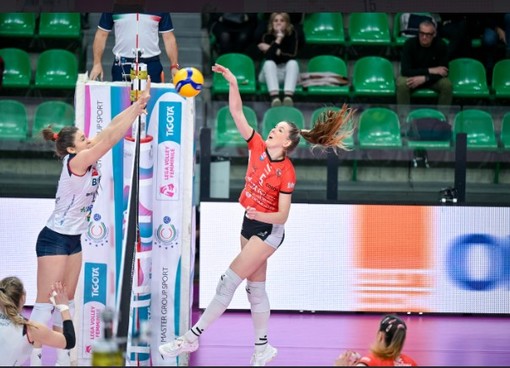 Tessa Polder, premiata MVP del match, in azione contro Bergamo (foto di Danilo Ninotto)