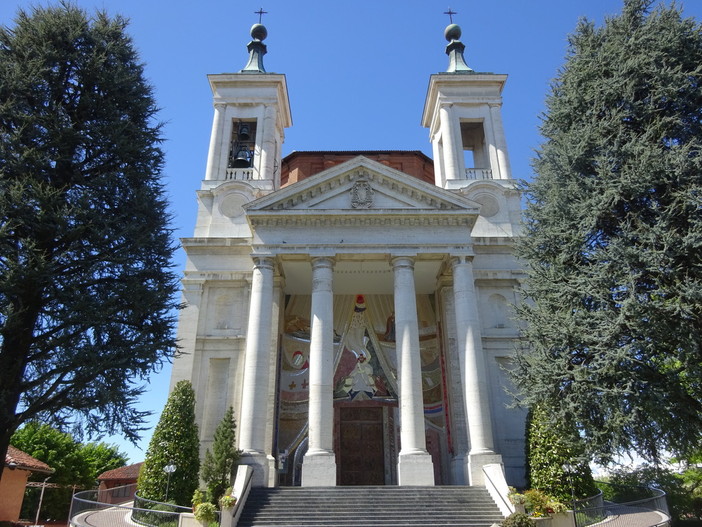 Il santuario della Madonna dei Fiori a Bra