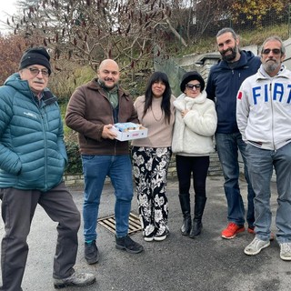 A Brondello &quot;Natale insieme&quot;: cesti regalo ad anziani e a giovani famiglie