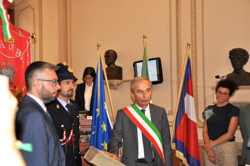 Il giuramento del sindaco Gianni Fogliato, al suo secondo mandato