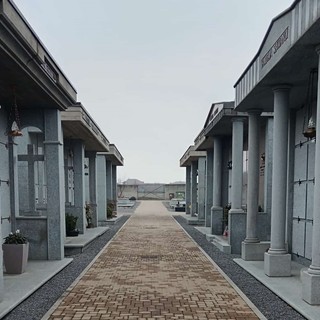 Loculi cimitero a Costigliole Saluzzo