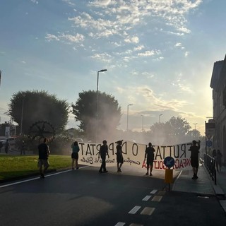 Alba, contro il caporalato scende in strada il collettivo Mononoke