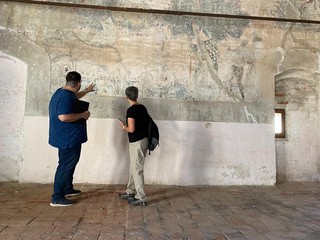 Mattia Meirone Barbero ed Enrica Bonansea durante la visita al castello di Cardè