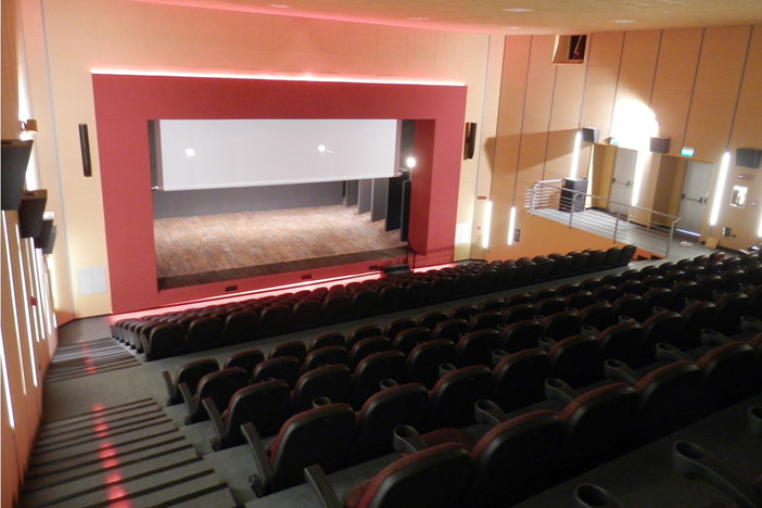 Il cinema-teatro &quot;Magda Olivero&quot;