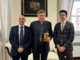 Monsignor Piero Delbosco, vescovo di Cuneo-Fossano, con Joseph Meineri, direttore di Confartigianato Cuneo (a destra), e Fabiano Porcu, direttore di Coldiretti Cuneo