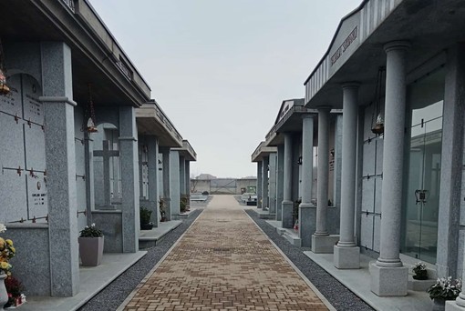 Loculi cimitero a Costigliole Saluzzo