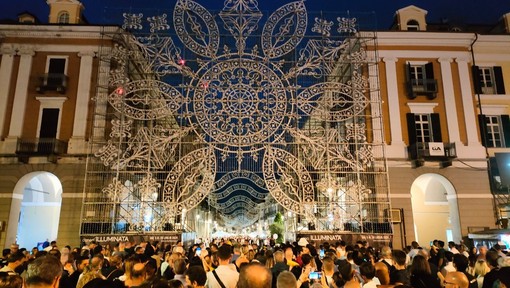 Cuneo si prepara al secondo weekend dell'Illuminata: le modifiche alla viabilità