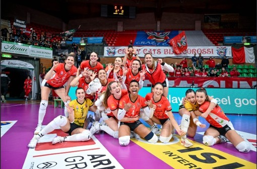 Le ragazze della Honda Olivero Cuneo dopo la vittoria (foto di Danilo Ninotto)