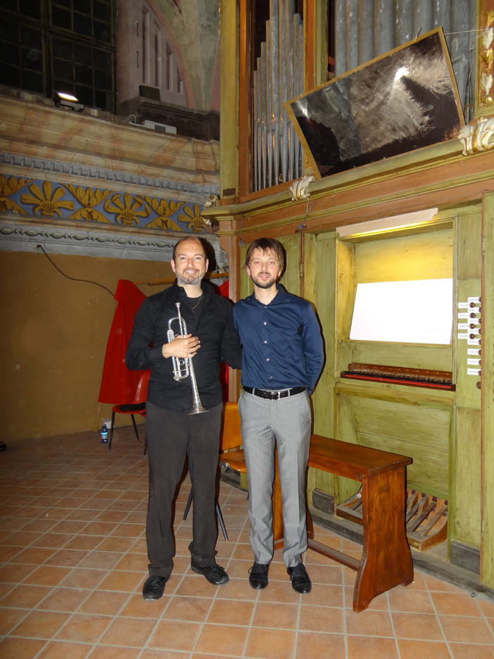 A Sommariva del Bosco apprezzato concerto di tromba e organo nella chiesa dei Battuti Bianchi