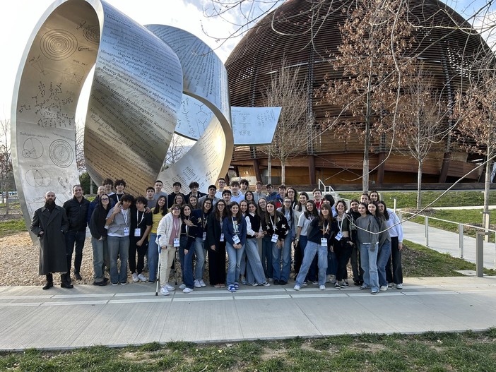 Studenti del  “Vasco-Beccaria-Govone”  di Mondovì al Cern di Ginevra