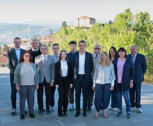 La squadra del candidato sindaco Simone Manzone