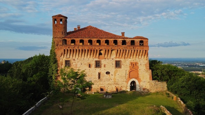 Il Castello di Verzuolo (foto agenzia Acca)