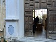 Saluzzo, il trasloco dalla vecchia sede del liceo Classico Bodoni in via Della Chiesa  - foto Don Marco Gallo