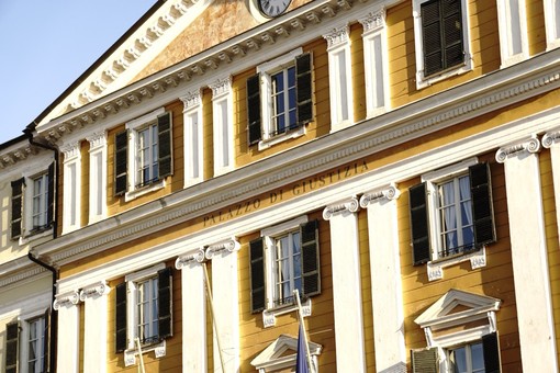 Il tribunale di Cuneo (foto Mattia Benozzi)