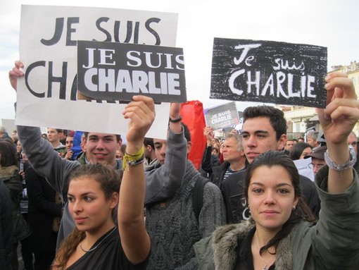 Tre anni fa, il 10 gennaio 2015, Nizza disse: “Je suis Charlie”