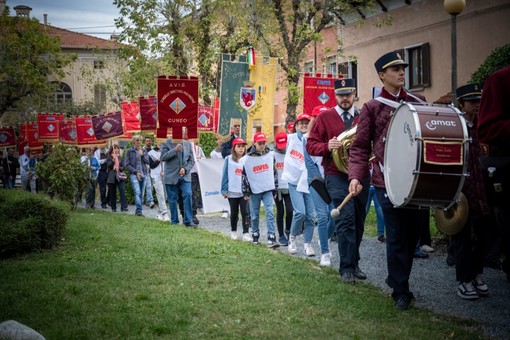 A Dronero l’emozionante giornata di festeggiamenti per i 55 anni dell’AVIS locale [FOTO]