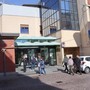 Il consultorio di Alba si trova nella Casa di Comunità (ex Ospedale S. Lazzaro), via Pierino Belli 26; il consultorio di Bra all’interno della Casa di Comunità (ex Ospedale S. Spirito), via Vittorio Emanuele 3