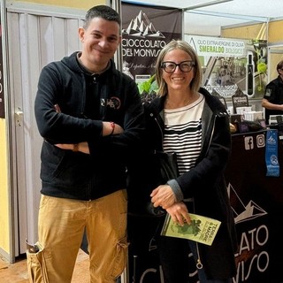 Elisa Tarasco a Terra Madre con Riccardo Depetris &quot;mastro cioccolataio del Monviso&quot;