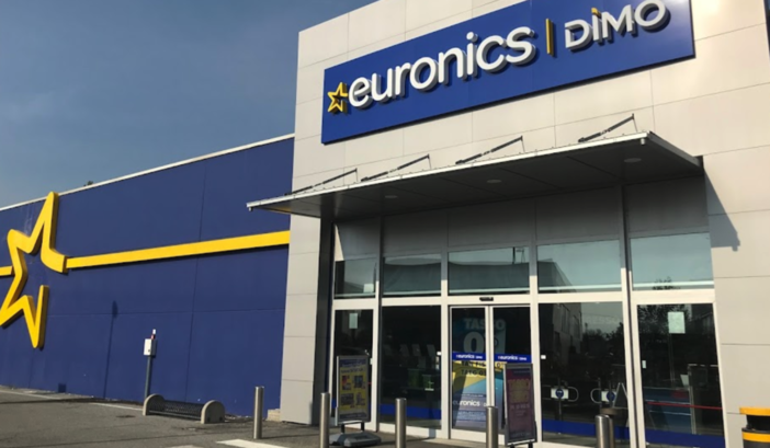 L'ingresso del punto vendita Euronics di via Cascina Colombaro a Cuneo