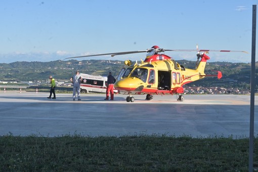 L'operaio è stato trasportato al nosocomio torinese con l'eliambulanza del 118