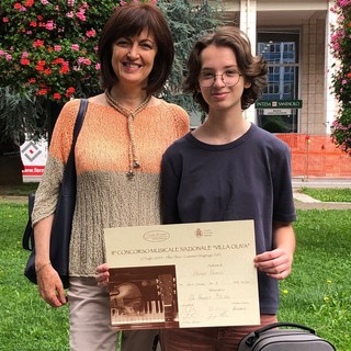 Concorso Nazionale “Villa Oliva” di Cassano Magnago, primo premio alla cuneese Elisa De Pandis